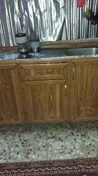 كاونتر زاوية • ميز • سبع قصور