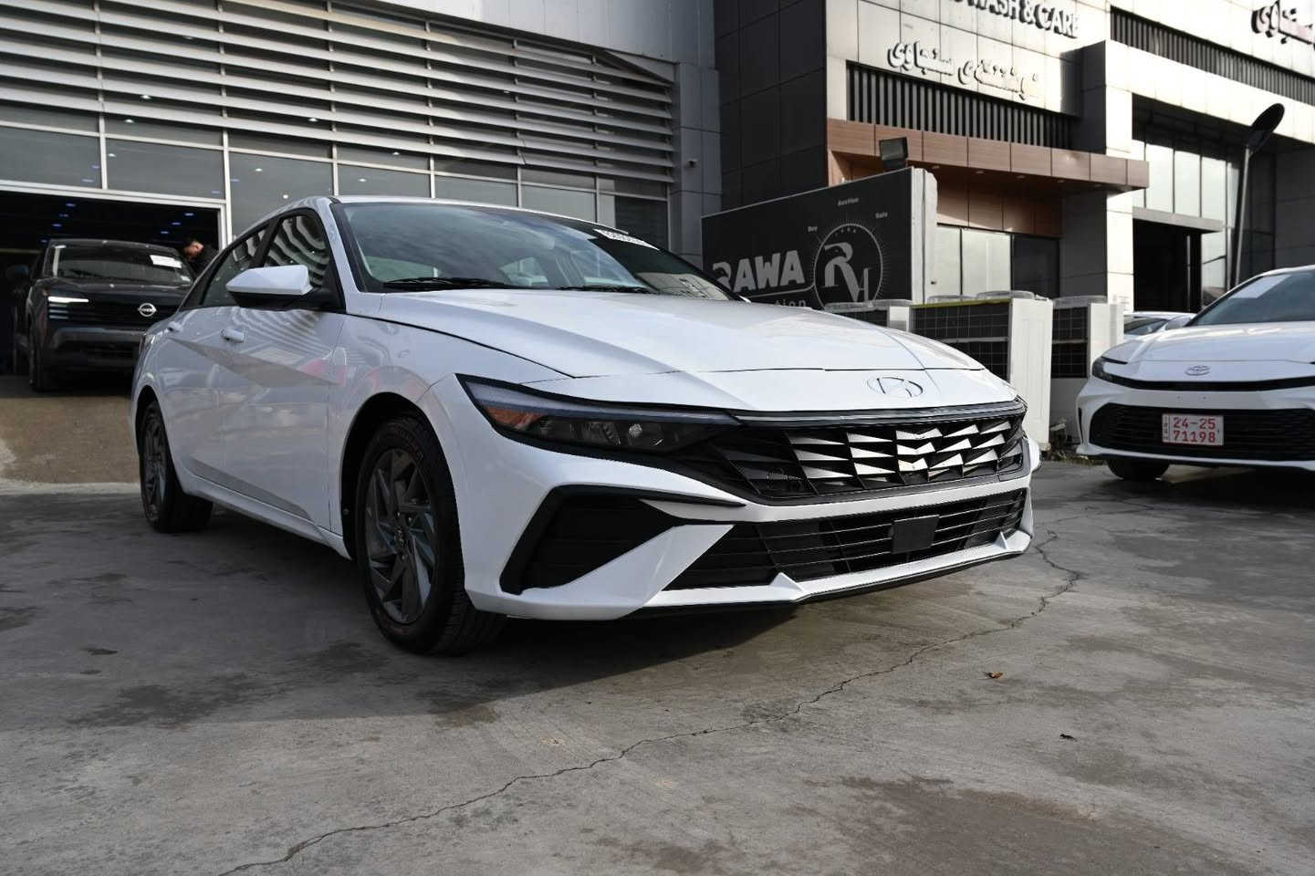 HYUNDAI ELANTRA SEL 2024
النترا 2024 

وارد أمريكي بدون إيرباك ✅️
⚙️محرك 4 سلندر 2,0L 

فول مواصفات SEL 
شاشة تدعم Apple CarPlay, Android auto 

▫️تبريد قطعتين
▫️فرملة طوارئ 
▫️نظام تحذير من التصادم 
▫️نقاط عمياء
▫️كاميرا خلفية

السعر 15,500$ 

ماشية 25 ألف 
مكان السيارة أربيل شارع١٠٠ 
ـــــــــــــــــــــــــــــــــــــــــــــــــ
للإستفسار 
*********** إتصال أو واتساب

 #ألنترا #للبيع

فول
