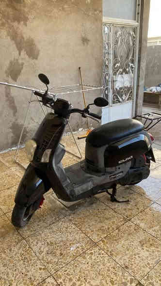 سلام عليكم دراجه ماكس بوليس لدراجه خير من الله لا تنقيص ولا تبخير ولا نضوح شلعه ومعدله دك فوك110 يعني خير من الله اكفلك مكينه وكشر يعني مكفوله من كلشي سعر800وبيها مجال للشراي مكاني بغداد البياع حي الاعلام ***********
