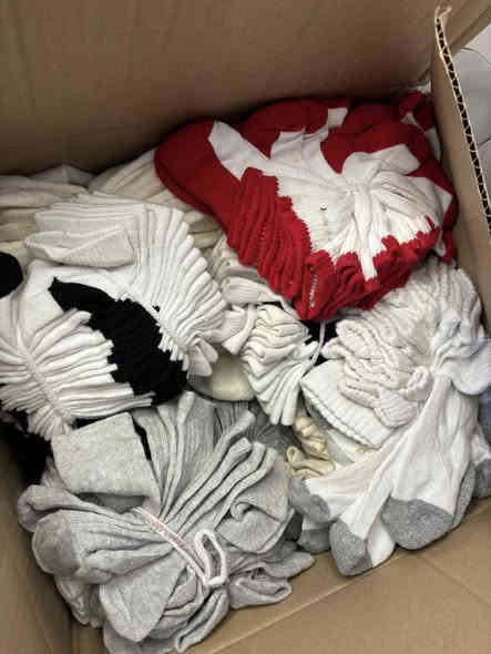 توفر وجبة جديدة من الجواريب الاوربي 
الخامة قطن 100‎%‎‎%‎‎%‎‎%‎‎%‎‎%‎ 
الكيلو يعد خير من الله حبايبي 
الكارتونة تجيكم مختلط نسائي رجالي اطفال 
ومتوفر فقط اطفال 
للحجز والاستفسار الاتصال على الرقم 
***********
توصيل لجميع المحافظات
