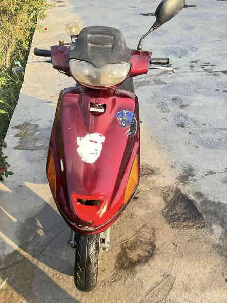 السلام عليكم دراجه فراشه للبيع  الدراجه كلشي شغال بيها سلف هندر. كهربائيات كلها شغاله  الدراجه كلشي ما نقصها 
المكان حله حي الجزائر 
السعر 425
الاتصال على الرقم 
***********
