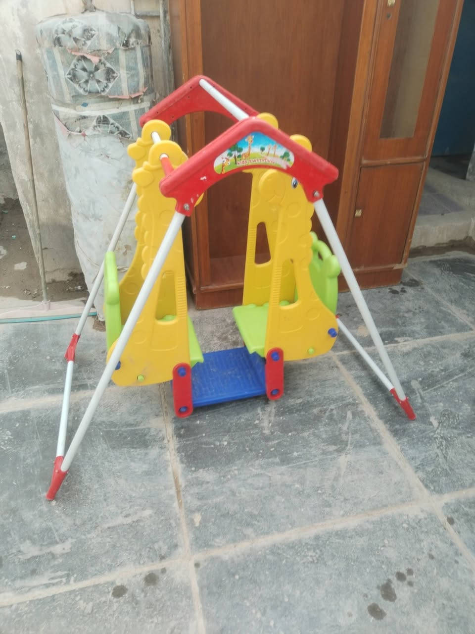 مرجوحه طفال نضيفه كلش اسعر 25 قفل عنوان شطره حي زهور ***********
