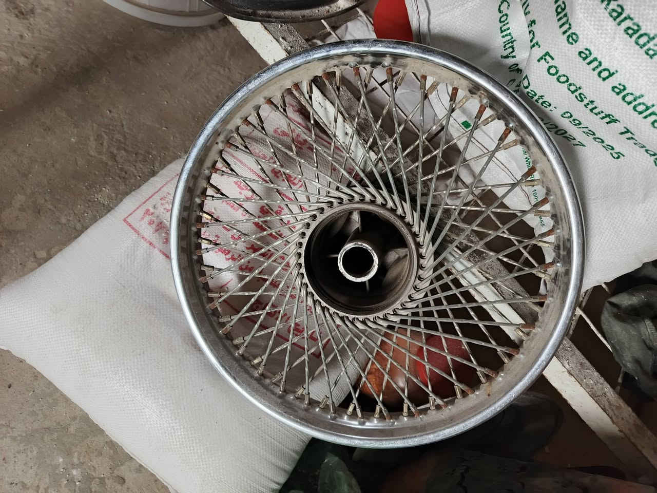 ويل خلفي مال تايگر وزن ثقيل بلاد السعر 20


**إذا كنت صاحب هذا الإعلان وتريد حذفه لأي سبب، رجاءا أرسل رسالة إلى الدعم الفني**