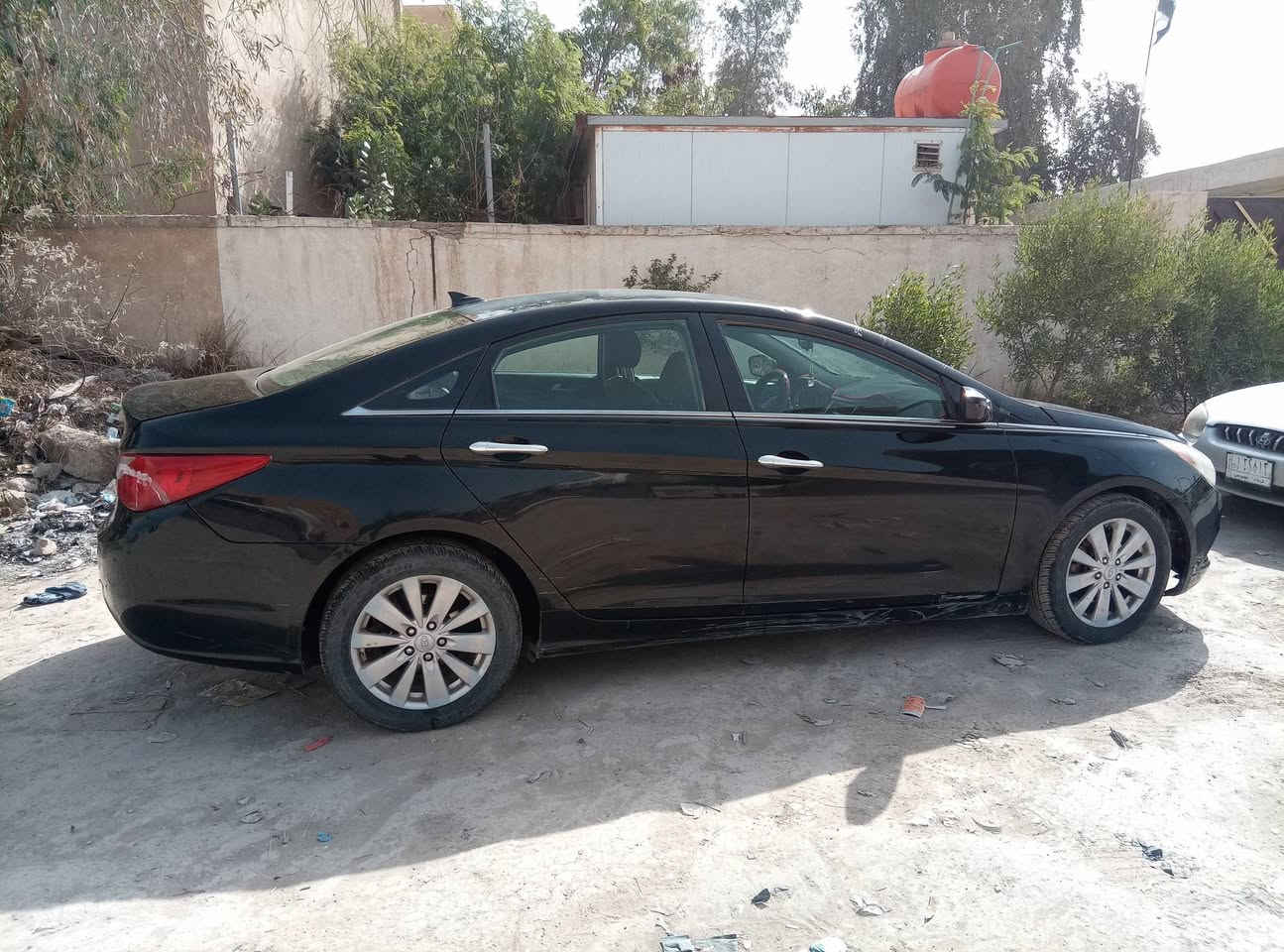 سوناتا موديل 12امريكي حادثه شوي يم قبق البنزين كير مكينه حداديه تاير تبريد كل كفاله بيه دحجات بسيطه صفحت السائق وصبغتهن وعندي فيديوقبل الصبغ أبيعك صبغ 3قطع بدون معجون جماليه هزه البارحه ارقام بأجر استلمهن باسمي شخصيا تريد وكاله تريد تحويل رقم واسط مكانه بابل القاسم ع السعر 92وبخدمتكم***********
