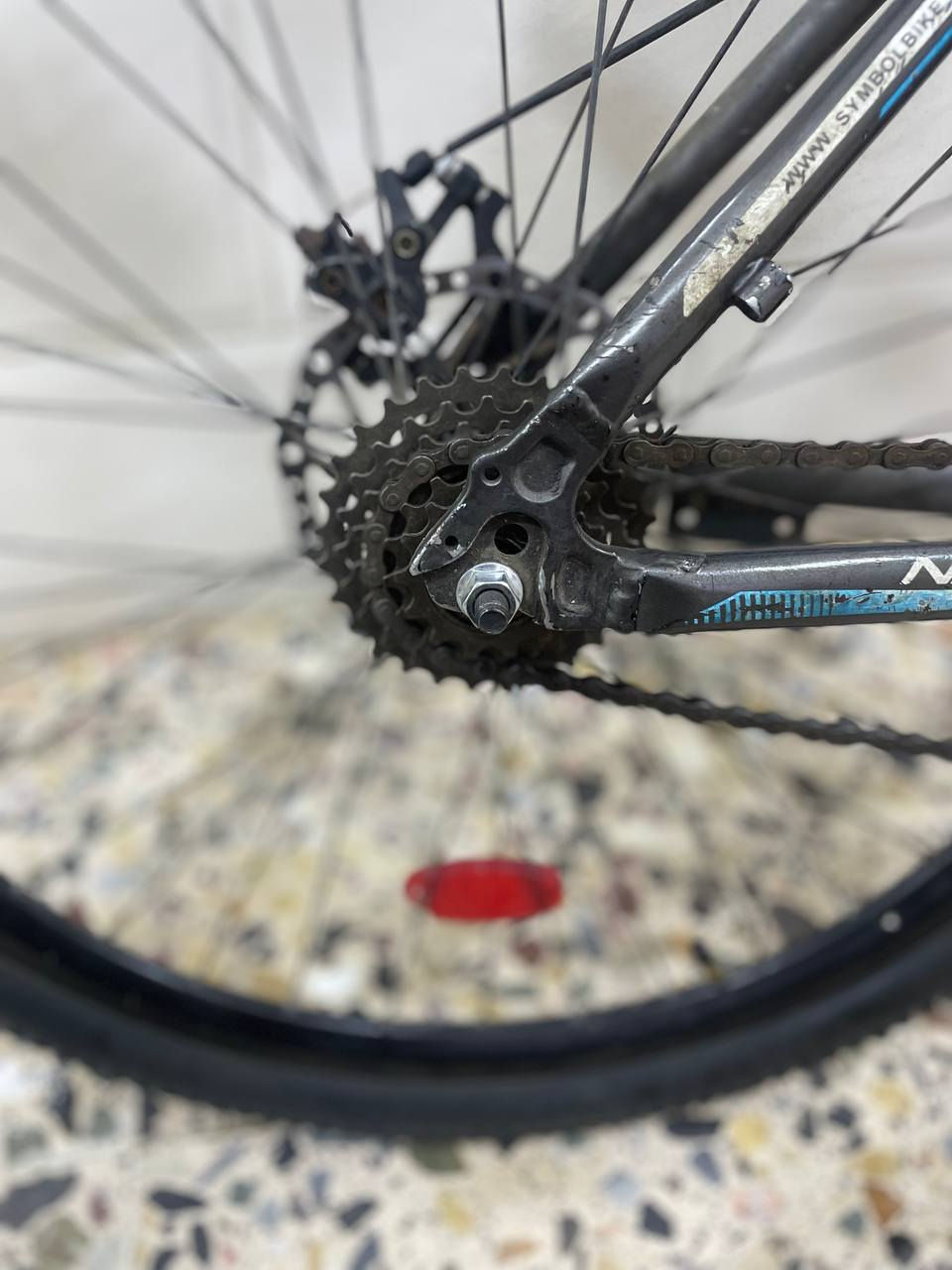 باسكل جبلي ياباني امانه الله 
بريك امامي خلفي شغال 
لشه فافون 
السعر110 وبي مجال


**إذا كنت صاحب هذا الإعلان وتريد حذفه لأي سبب، رجاءا أرسل رسالة إلى الدعم الفني**