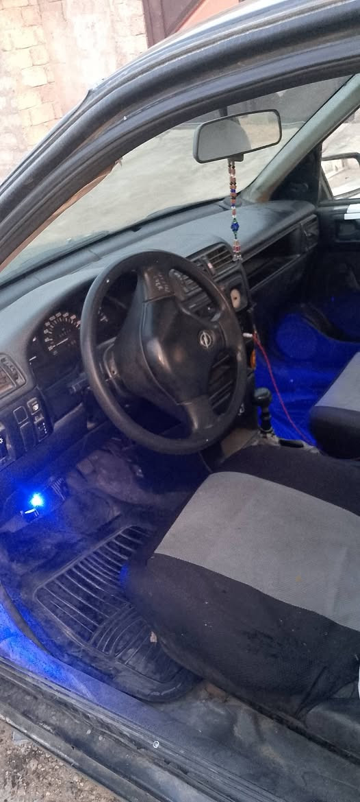 اوبل فيكترا موديل 91 حجم 16 الون اسود كحلي شرط تحول صيغ جماليه فقط بدون اي ضرر لايت زيلون اصلي ورمنيه كله شغاله كربون بيه سياره احلا من صوره. سعر 33 استفسار تصل ‏‪***********‬‏
