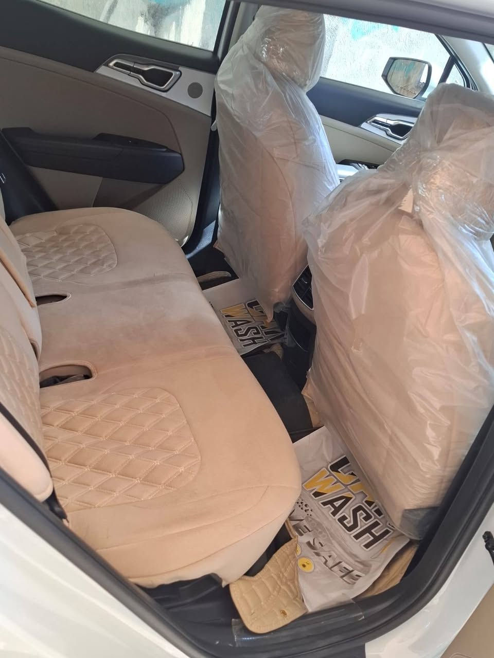 سبورتج ٢٠٢٥ للبيع
ضمان الدولية 

ماشية ١٥ الف 

مكفولة من كلشي 

داخل بيجي 

كرسيين كهرباء 

جنطة كهرباء 

السيارة بأسمي تحويل ثاني يوم / رقم بغداد

الاتصال // ***********
