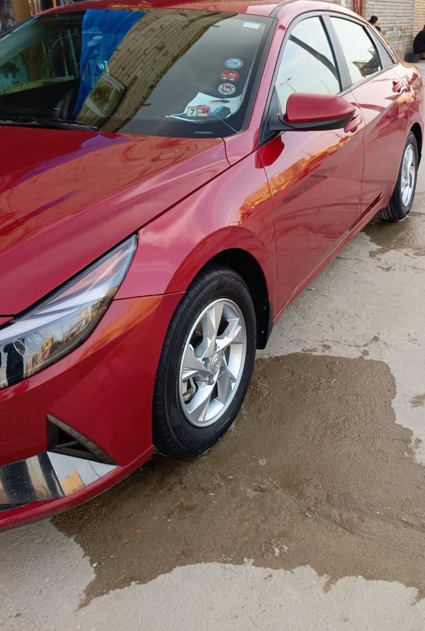 سلام عليكم سياره لانتره للبيع موديل 2023 معوقين رقمه ذي قار حادث بس بنيد بس مقدمه مال بنيد مرجع على بارد ولباقي كفاله ليبل واحد مكاني ناصريه سوق شيوخ سياره جهازه شباب شراي يتصل وبي خير ودلل لحد يرسل على خاص ماجاوب شراي يخابر وانا بخدمته  رقمي ***********
