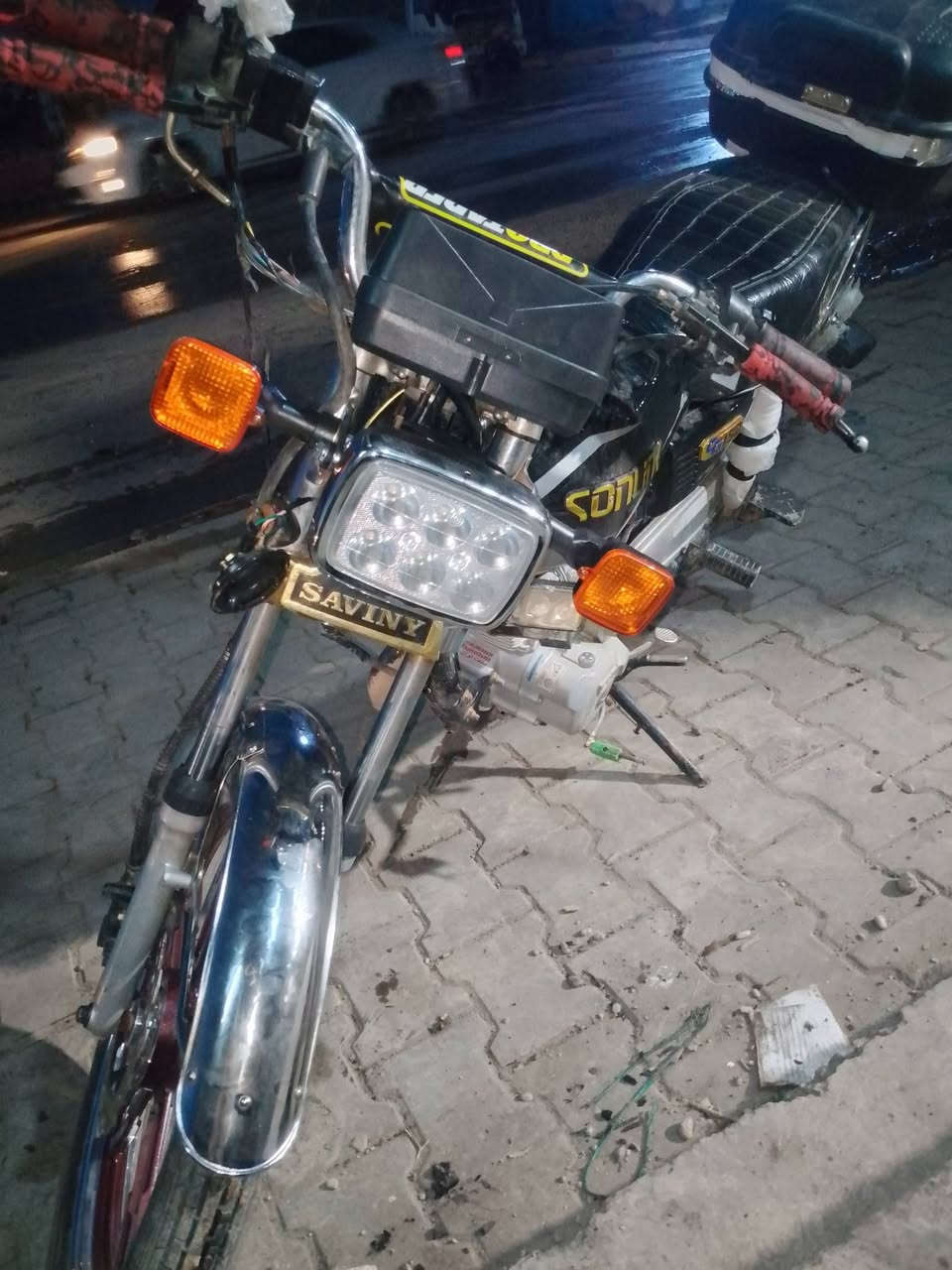 سلام عليكم دراجة البيع سفيان 2020  دراجه نظيفه مثل ما اشوف كهربائيات شغاله نكر سلف تأيرات جديد نضيف فول سعر 375بهامجال تصال ***********
