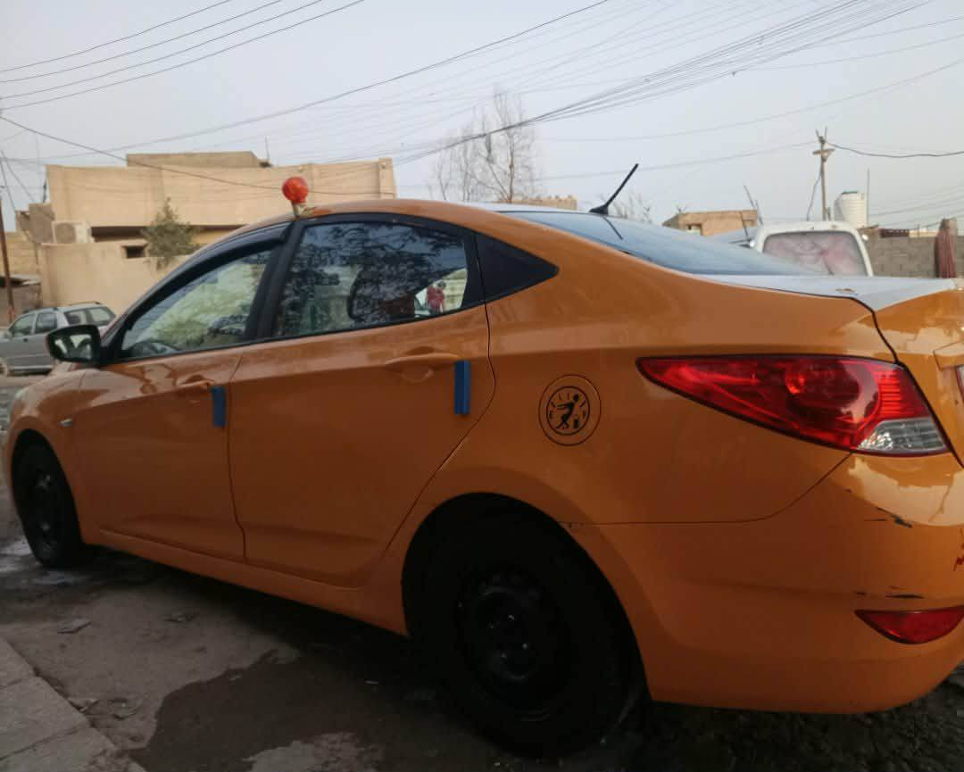 السلام عليكم اكسنت 2014متوائمه طبق الصل  رقم بغداد الماني وسنويه ل28 اصليات ودك حاسبه وين ميعجبك
كير مكينه مكفول تخم تاير تبريد ثلج كصه جنطه بس مكاني بغداد بيع 45 ومراوس اراوس حسب قناعه  وهذا رقمي وبي واتساب هم ***********
