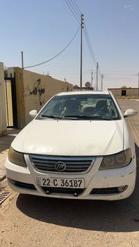 سياره ليفان ٦٢٠ موديل ٢٠١٣ محرك و يكير اتو كورلا  وهاذه رقمي ٠٧٧١٢١٢٢١...