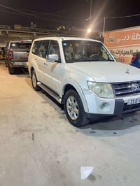 باجيرو ٢٠١٠ • مكفولة صبغ • رقم بغداد