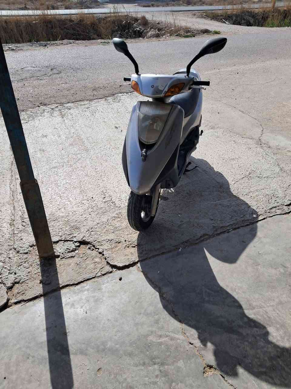 سلام عليكم دراجه
للبيع دراجه  نضيفه محرك ممفتوح كهرباءيات شغاله كفرات نضيفه السعر 600 وبيها مجال مكاني بغداد التاجي جسرالمصابيح  *********** بي واتساب
