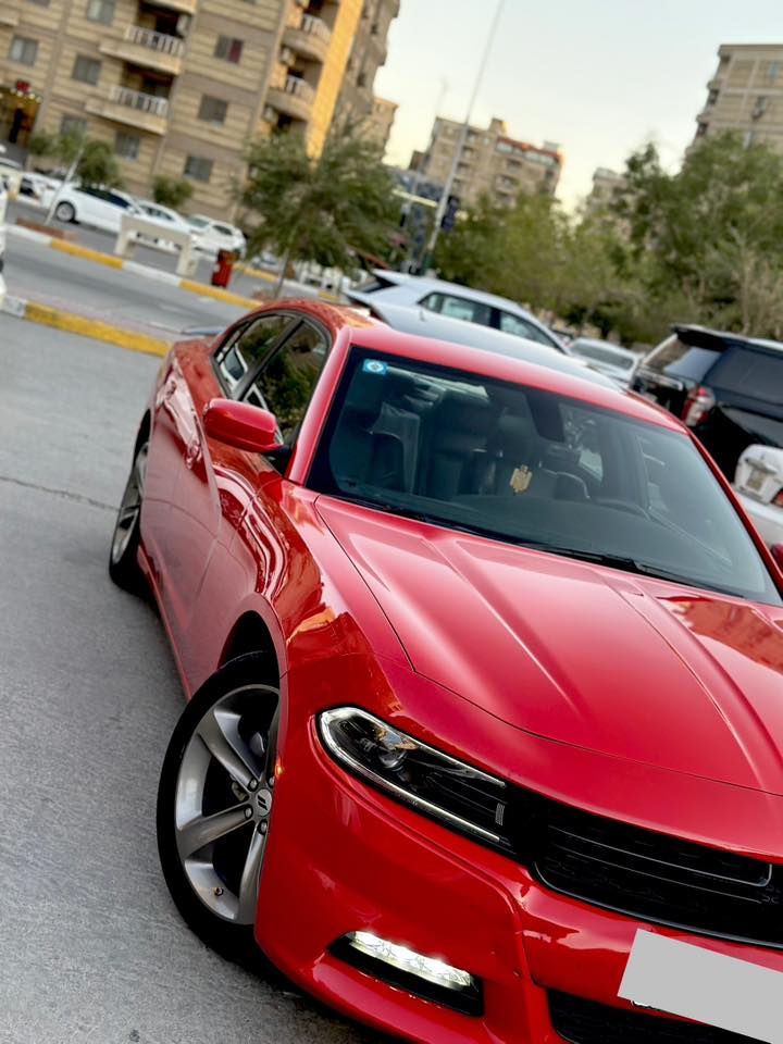 السلام عليكم جارجر موديل 2022 sxt plus للبيع فول مواصفات  

محرك 3600

فتحه سقف  

لون مميز احمر طماطي 
كشنات جلد
خزن اوضاع مقعد السائق
كشنات حار بارد  
كشنات كهرباء
مرايات قلاب
لايت زينون 
حساسات خلفية
تدفئة مقود
ويل كب حجم 20

رقم بغداد بأسمي  

السياره وارد أمريكي بدون صبغ وبدون تبديل وبدون ايرباك بيها بس بارد بسيط جاملغ الخلفي   

السياره جديده 

السلام عليكم جارجر موديل 2022 sxt plus للبيع فول مواصفات  

محرك 3600

فتحه سقف  

لون مميز احمر طماطي 
كشنات جلد
خزن اوضاع مقعد السائق
كشنات حار بارد  
كشنات كهرباء
مرايات قلاب
لايت زينون 
حساسات خلفية
تدفئة مقود
ويل كب حجم 20

رقم بغداد بأسمي  

السياره وارد أمريكي بدون صبغ وبدون تبديل وبدون ايرباك بيها بس بارد بسيط جاملغ الخلفي   

السياره جديده 

***********
