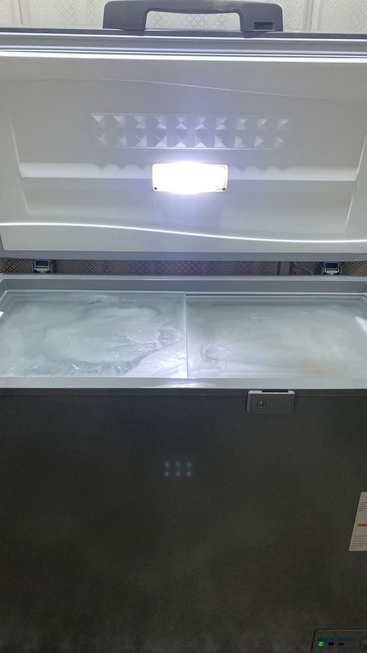 للبيع مستعملة ونظيفة جدًا (٢٠٠ قفل)
بغداد حي الجامعة 
للاستفسار 
‭٠٧٧٣ ٢٤١ ٤٩٧٥
