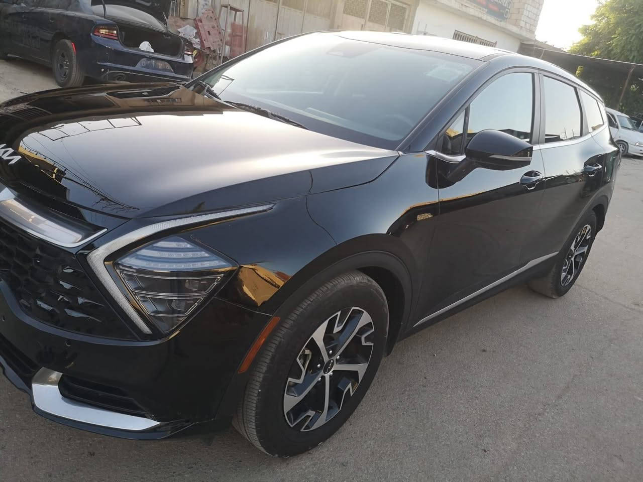 مكلف بالنشر كيا سبورتج ٢٠٢٤ وراد امريكي ضرر بالصوره السعر ١٨٠ مكان كربلاء للاستفسار الاتصال على الرقم ***********
