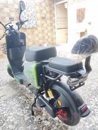 للبيع  دراجه شحن R9 2025 سويجات ثنين ماشيه قليل  بعدهيي بلجيس  تشغيل ع...