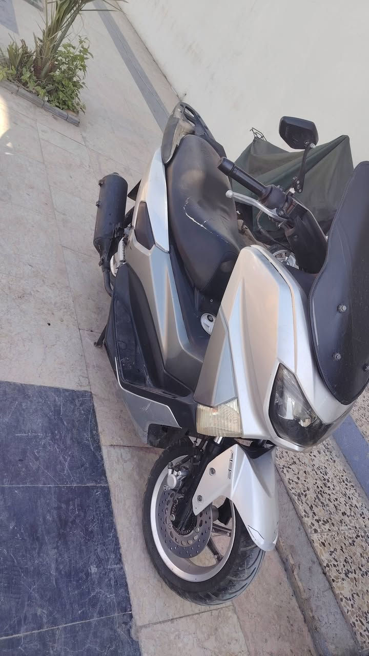 دراجه للبيع إكس ماكس فول فول 2020 تعال خاص
***********
