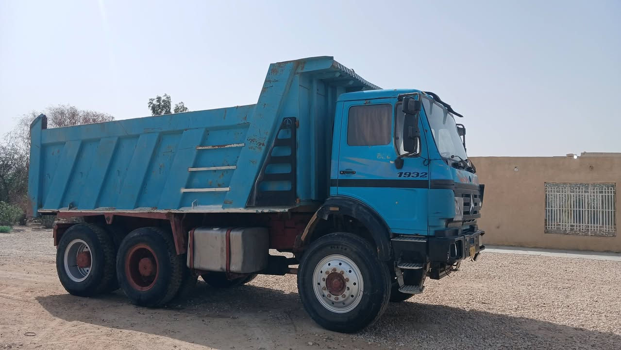 سياره للبيع اي ستفسار عل رقم ***********
