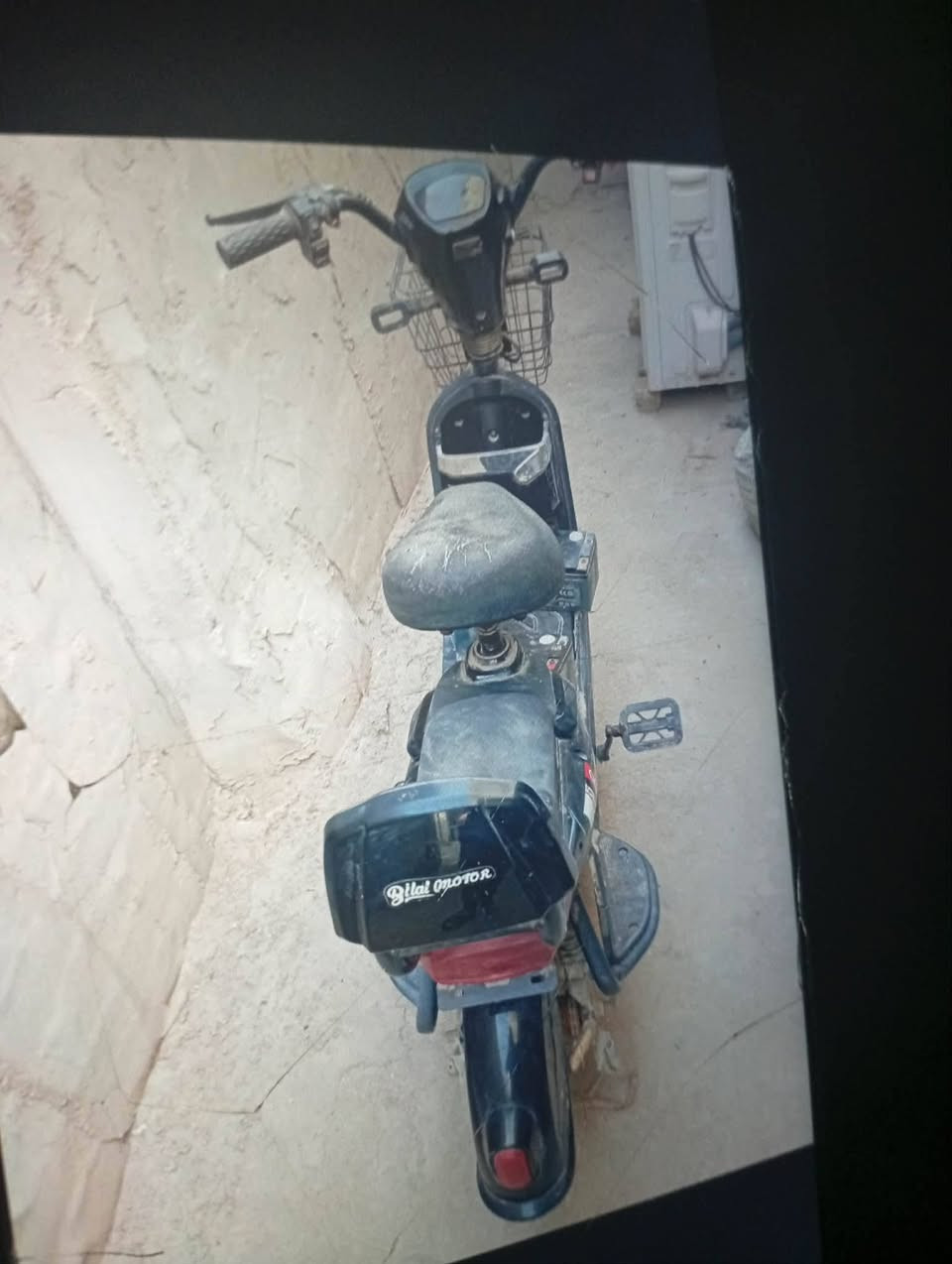 بايسكل شحن للبيع
الحله في منطقة اكريطعه قرب بيت الوزير السابق يم جسر عشتار الجديد
***********
