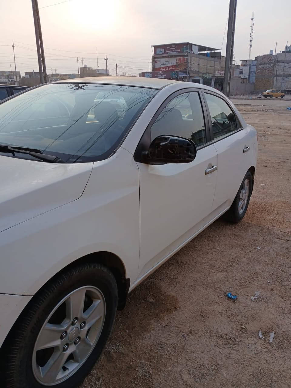 بيع سياره سيراتو مديل ٢٠١٢ تواصل مع رقم ***********
