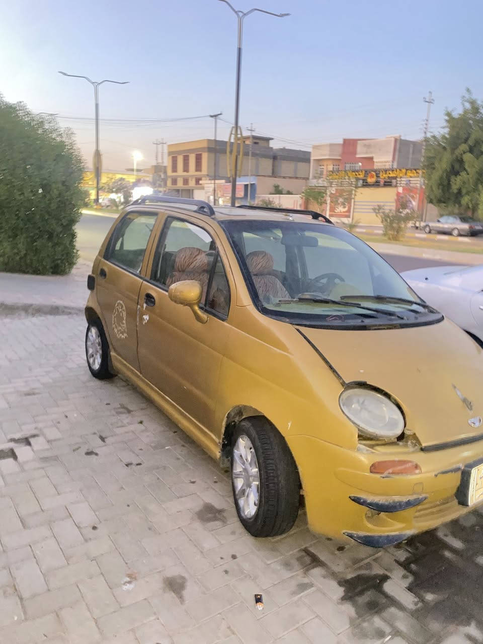 ‏السلام عليكم البيع سيارة كوكو موديل 98 رقم بغداد سعر 13وبيه مجال *********** مكان فلوجه
