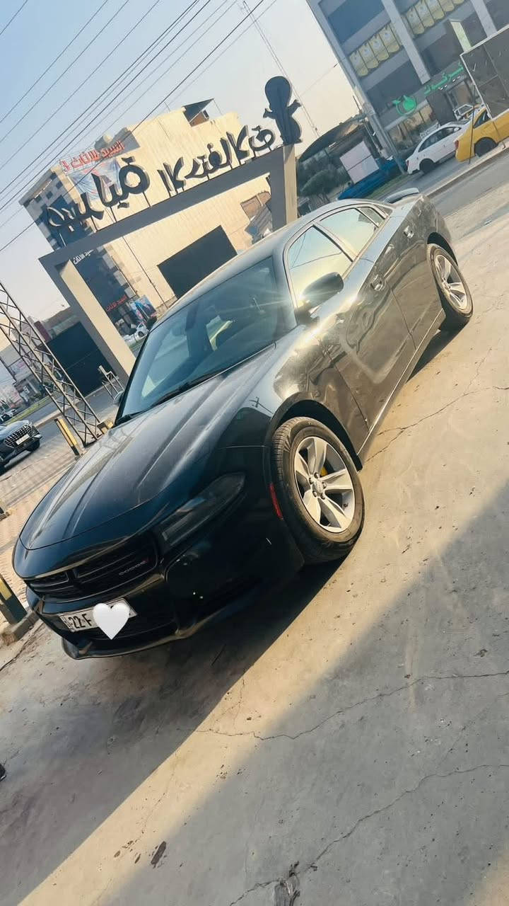 السلام عليكم
للبيع فقط
جارجر ٢٠١٦ رقم اربيل للون اسود 
السياره كلين ماعدا باب السايق بيه رصعات
السعر ١٩٠ وبيه مجال بسيط
ماشيه ١٣٦ مايل


**إذا كنت صاحب هذا الإعلان وتريد حذفه لأي سبب، رجاءا أرسل رسالة إلى الدعم الفني**