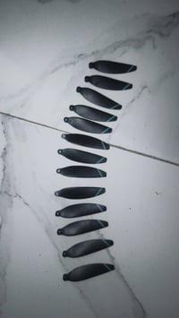 ريش درون • L200 • ١٣ قطعة