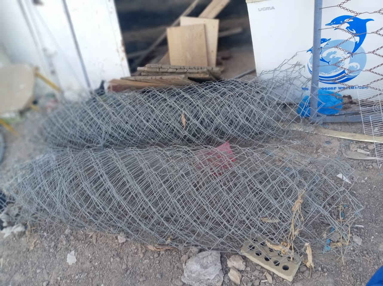 السلام عليكم غراض للبيع كافتريا طباخ ثلاث عيون وجام خانات عدد ثنين وباب دفتري عدد ثنين وبي او سي مشبج عدد ثنين


**إذا كنت صاحب هذا الإعلان وتريد حذفه لأي سبب، رجاءا أرسل رسالة إلى الدعم الفني**