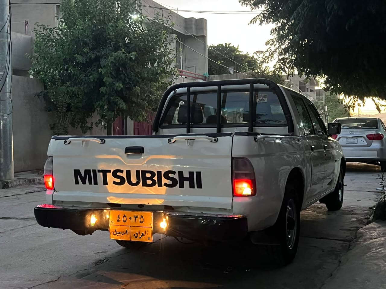 مستەربۆشی ٢٠٠٥ بێ بۆیاخ گێڕو مەکینە بەشەرت تەبرید لەسەر سویچ ،سەنەوی بەسەرچوە 
***********
