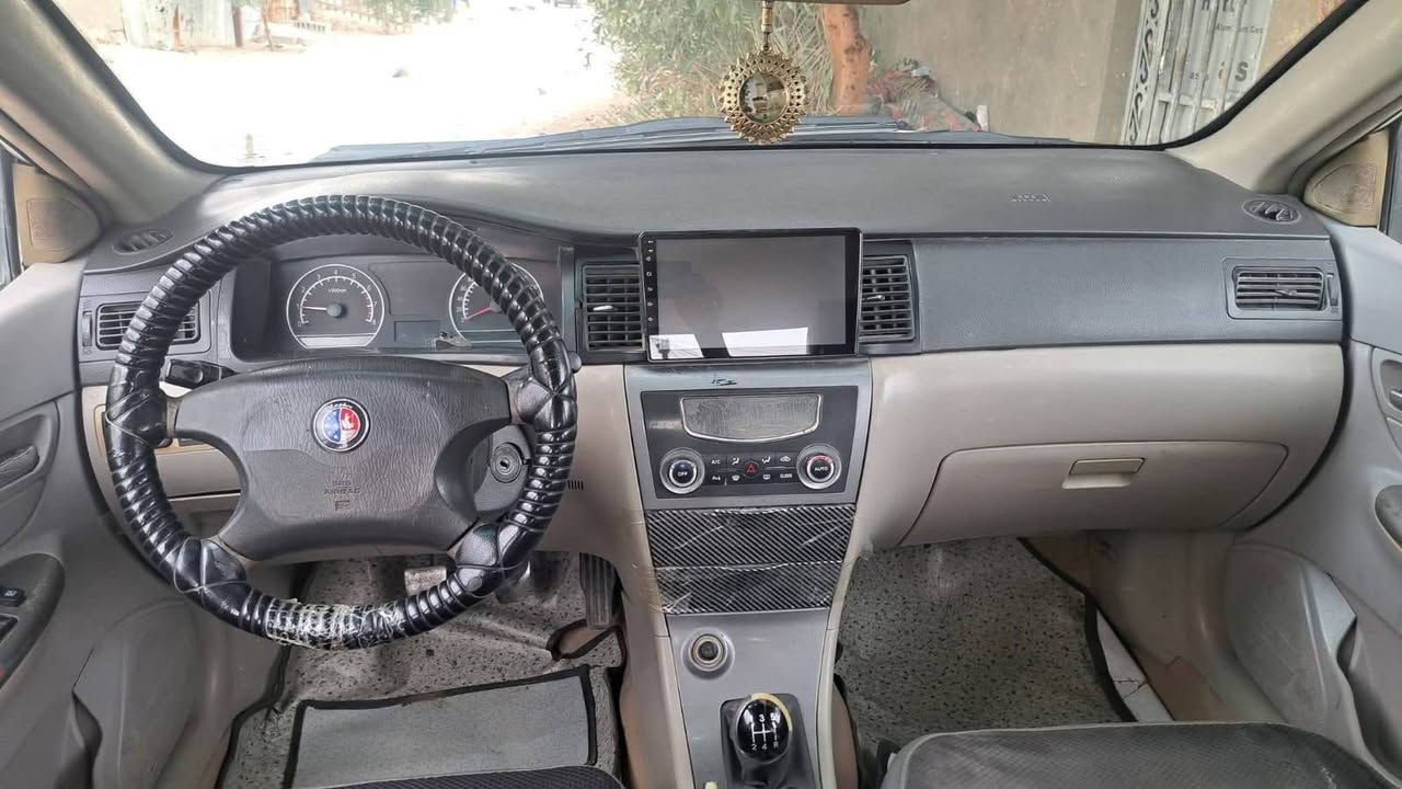 سلام عليكم جيلي موبل  اللبيع مديل 2011 محرك وكير بلاد  
كهربائيات كله شغله سياره حلو ونضيه لا صبغه التبديل سياره ع وضع شركه سعر سياره 50 وبيه مجال حك جيه ابيع مستعجل سياره بل عافيه على اليخذه  مكان كربلاء المقدسة  *********** اتصل وانا خادم للطيبين
