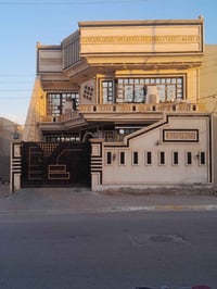 دار للبيع حي الاطباء شارع ١٥ تبليط نفس شارع الدفاع المدني سند باسمي ٢٠...