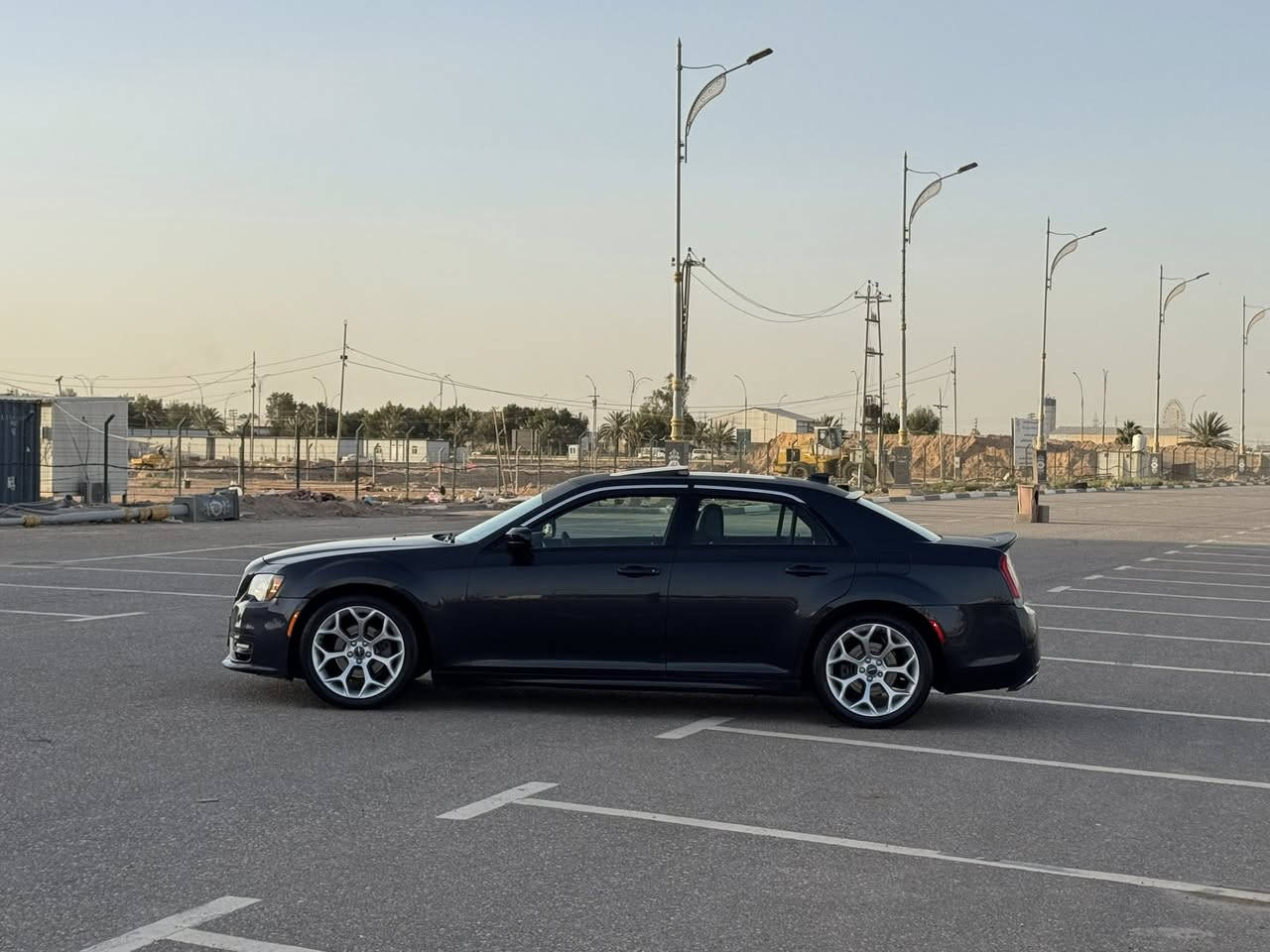 اوباما موديل 2018اصل وارد أمريكي حادثه جاملق وبنيد بدون دواخل بدون رباك وباقي سياره كفاله من ضربه وتبديل وصبق سعره 210وبيه مجال رقم هاتف ***********موصفات سياره فول واحد على واحد لمتدد بنيرامه بصمه تشقيل بصمه ابواب كشنات جلد كشنات كهربائي شاشه كبيره كامره خلفيه حساسات خلفية ماميه تشقيل عن بعد رادارات بل مري تدفئه تبريد بل كشنات تدفئه تبريد ستيرن قطعتين تبريد محرك 6سلندر محرك كشنات ترحيب مانع انزلاق تحكم استيرن مثبت سرعه حداديه تخم تاير جديدات  مكان سياره كربلاء مكلف بل نشر
