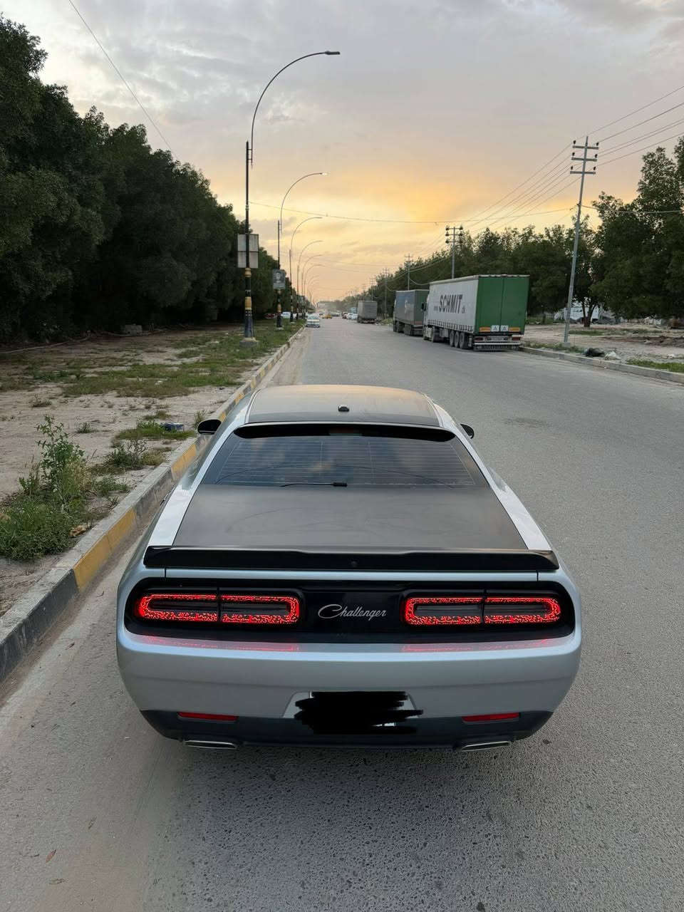 السلام عليكم
جالنجر 2023 SXT
 رقم كربلاء الدولي
هزه سنويه وارقام جدد باسمي شخصيا 
تحويل وين ميعجبك 
مكينه 3600
حادثه جاملغ وبنيد وطخه بجاملغ خلفي 
صبغ 4 قطع صفحه سائق وبنيد
بيه تعمير بدايه شاصي ولغد يسره بدايته
مواصفات SXT معروفه
ماشيه تقريبا 30 الف 
لايت زنون اصلي 
عدسات اوركال متغير 360 لون
كير ومكينه وصدر وتبريد مكفولات 
مكانه بغداد الكرخ 
***********
السعر 158مجال بسيط

