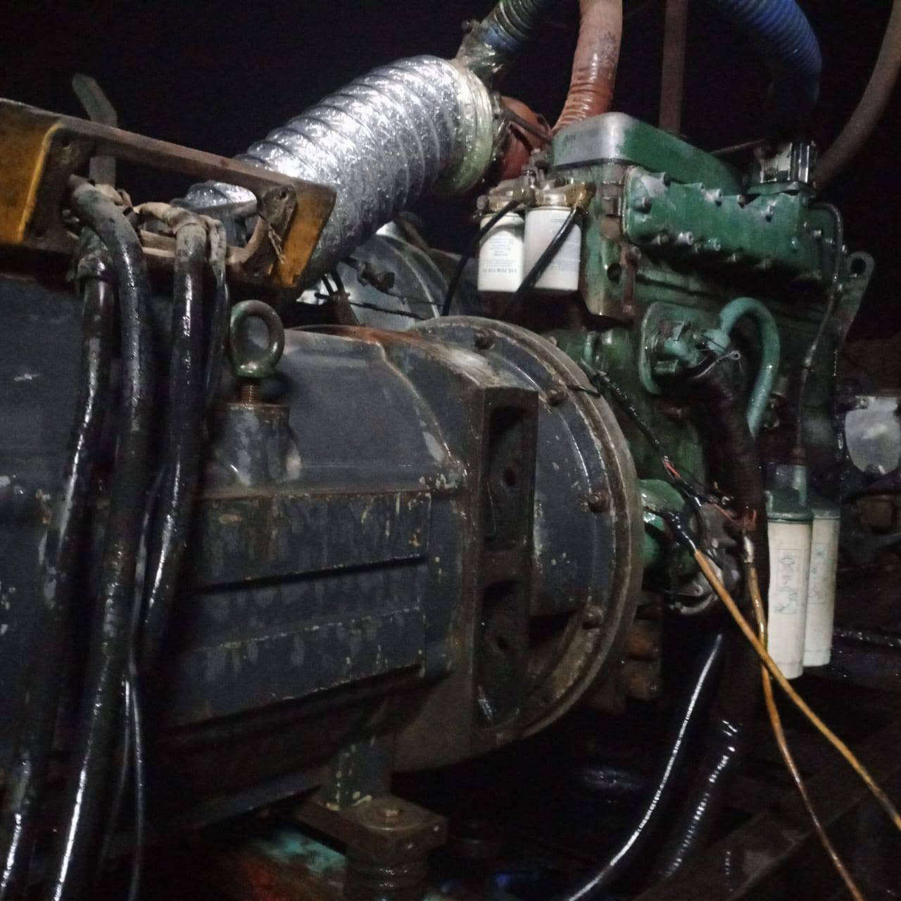 مولد للبيع فالفو D7 توليد 150 كيفي شراي يتصل***********
