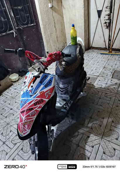 عمي السلام عليكم الدراجه معروضه للبيع الدراجه مزوده 55 NSY الدراجه شلعته قويه كلجاته خلفي NSY وال امامي WF دبلات رياضي وال وياله رياضي هم وسلف رياضي شغال بيه وهندر شغال صالنصه FM واذا تريد ابلاد هم موجوده تردون تراسلوني عله هاذه الحساب او تراسلوني عل حساب الثاني سيف الكلابي  وهاذه رقميي
رقم:***********
رقم:***********
واتساب هم بيهن 💜🚬السعر خاص  او مراوس
