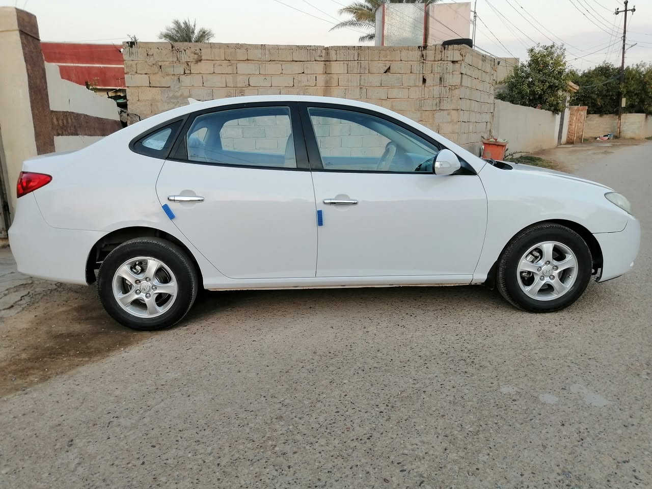 للبيع النترا 2011بيه صبق بل هلال مال ال جملق الخلفي  والباقي كفاله عامه
محرك 1600 كير حداديه تخم تاير تبريد تلج  تحويل مباشر
السياره جديده بعد احلى من الصور مكان السيارة صلاح الدين بلد ***********
