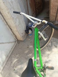 بايسكل للبيع بيم اكس حجم 27ونص للبيع بايسكل نضيف كلشي ما ناقصه الي يري...