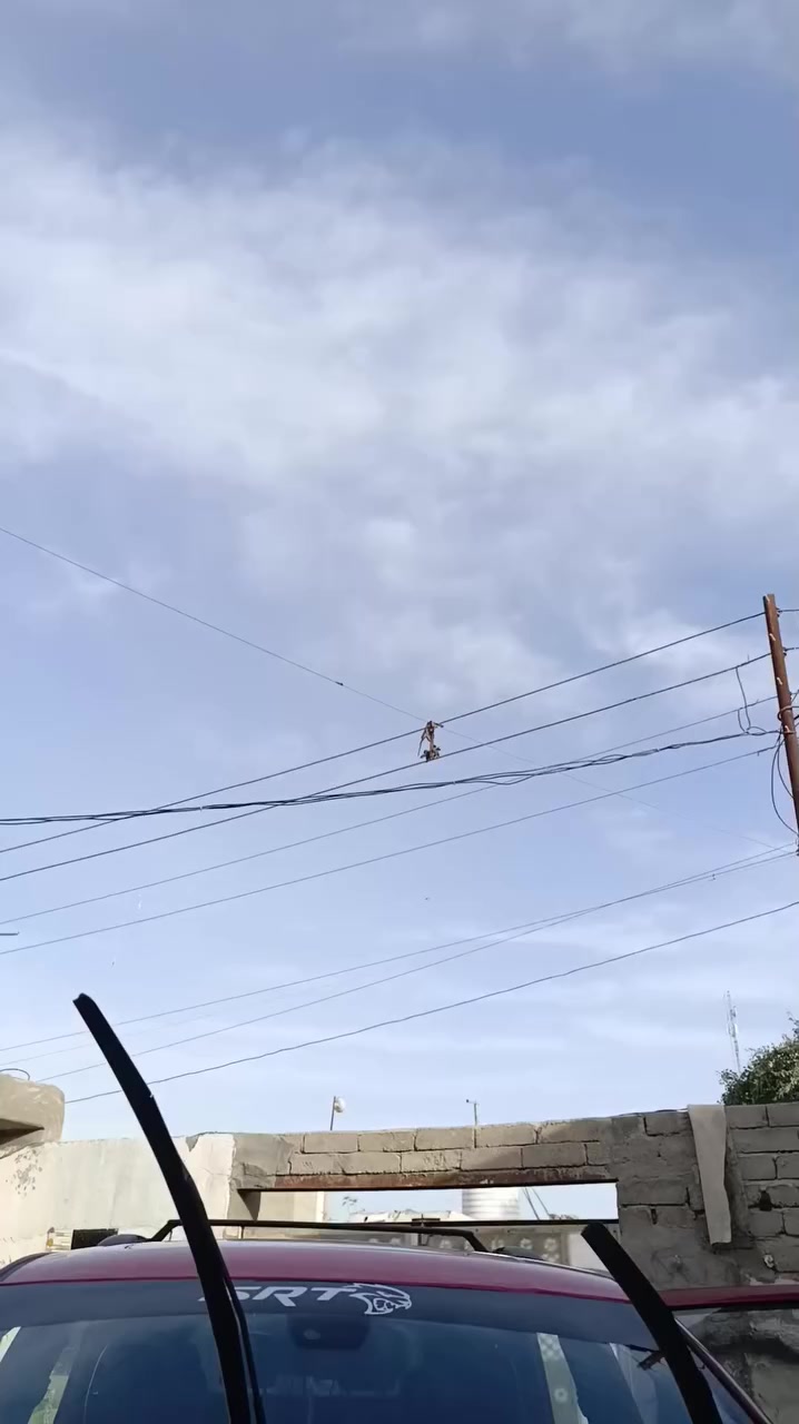 السلام عليكم سياره للبيع دوج دورنكو سياره جاهزه كل شيء ما عاوزهة سعرها 167 وبيها مجالن للطيبين واللي عدة مراوس يراسلني والتفاصيل بالخاص وموجود رقمي‏‪***********‬‏
