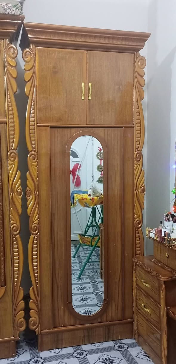 سلام عليكم غرفه نوم للبيع سعر (مليون) الاستفسار الرقم واتس او اتصال (***********)
