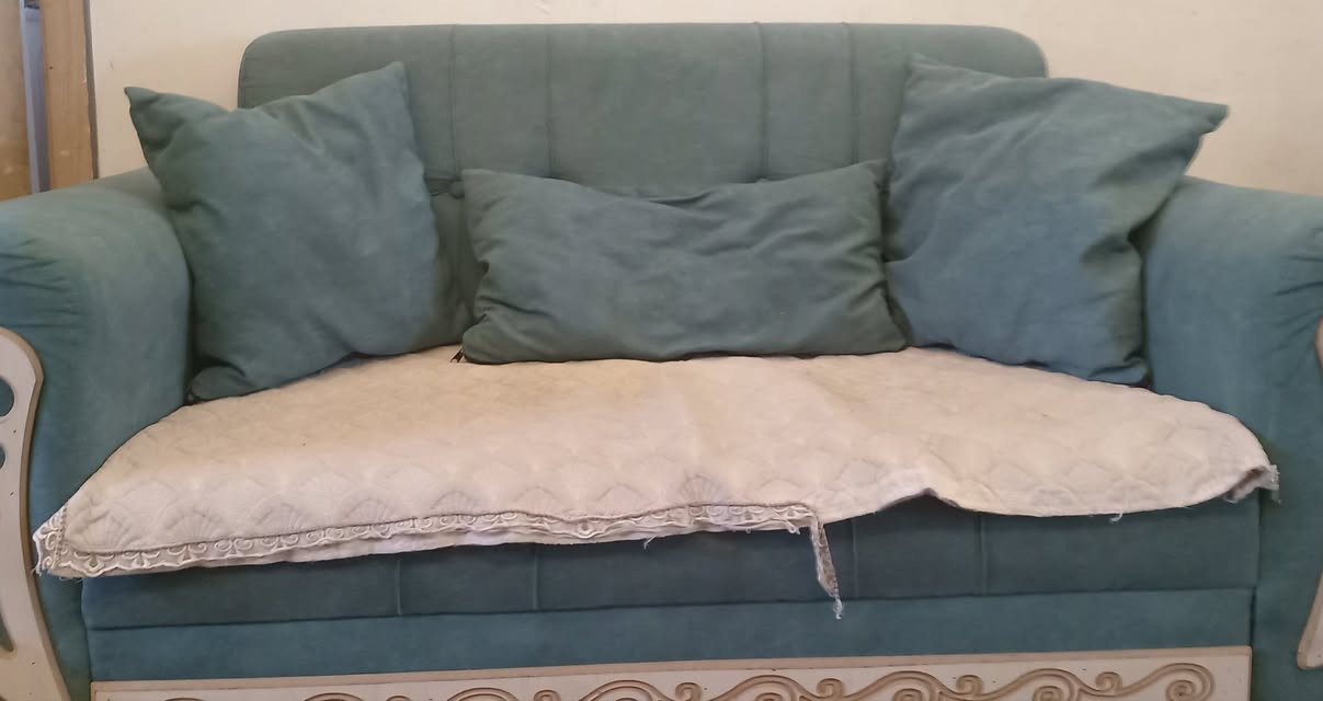 تخم ١٠ مقاعد حرف Lونص تخم قنفة ثنائية و٢ كراسي للبيع


**إذا كنت صاحب هذا الإعلان وتريد حذفه لأي سبب، رجاءا أرسل رسالة إلى الدعم الفني**