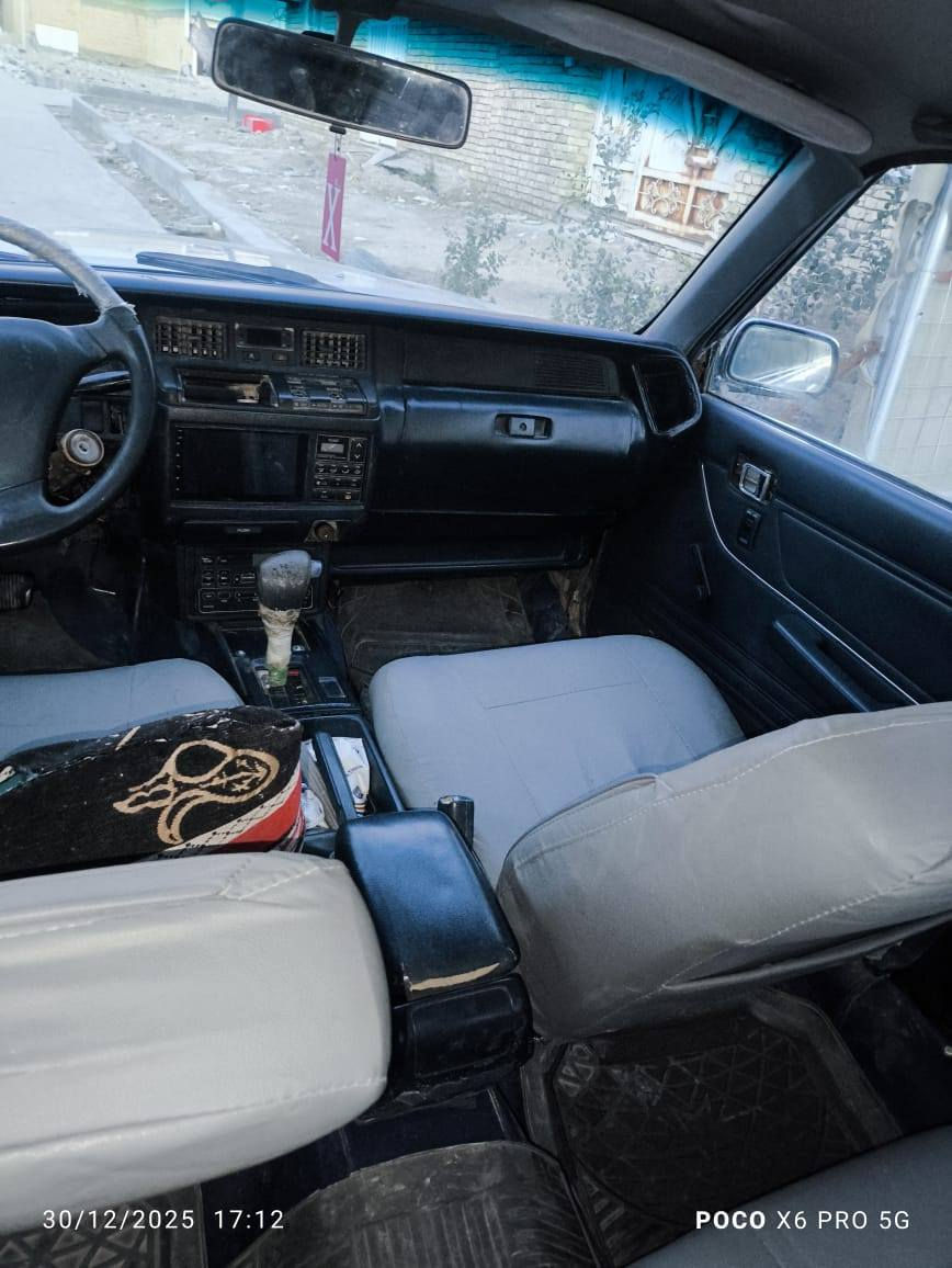 كراون 94 سيارة جاهزه بمعنى الكلمة كلشي جديد شاد اله السيارة مال جناي  سستم كامل جديد دشبول وبطاين جدد تخم تاير باتري جدد وتوني شادهن حداديه كله توني مبدله ع ايدي ومن وره ورك السيارة السعر 65 وبيه مجال 
غير متواجد ع النت وهذا رقمي ***********
