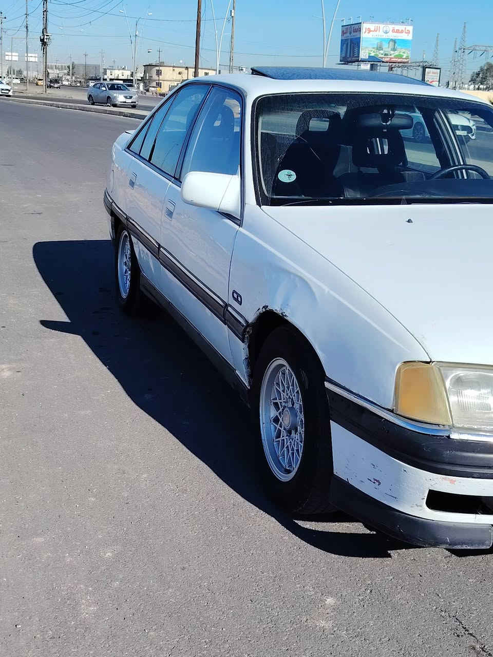 اوميكا حجم 26 للبيع
موديل 92
محرك نفخ كير شرط طخم امامي وخلفي زين
تدفئة شغالة تبريد عاطل
داخلها مرتب

سنوية عظم 2026

بيها صبغ جاملغات خلف اثر حادث
وجاملغ امامي عكس السايق 

كوبون بانزين

السيارة بسمي اني الشرعي

مكاني موصل حي الميثاق
السعر 30 وبيها مجال
 
***********
