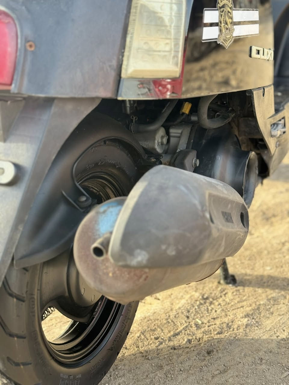 السلام عليكم بوليس كابريتر ((مامفتوحه٤٩ بلاد ))الدراجه كله شغاله لايت اشاير سلف هندر بريك امامي خلفي دبلات امامي خلفي  مكينه ناعمه ماتنسمع 
مكاني//قرنه//نهر الباشا
رقمي//***********
السعر//٨٠٠ 
((بيع أو مراوس))
