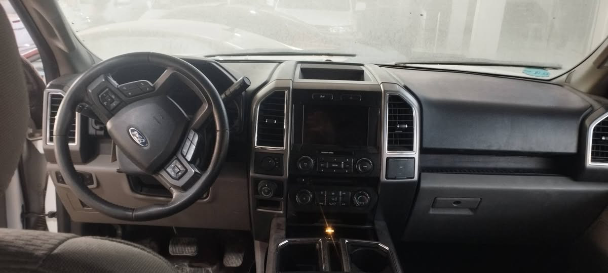 فورد اف 150 2016
السيارة كلين ماشية 58 الف حقيقي
محرك 8 سلندر تنفس طبيعي 
السايرة جديدة جدا رقم اربيل ارقام سنوية كلو جديد اللي يبيعلك هو الشرعي نفسو 
موجودة في معرض طيبة ناحية برطلة 
***********
***********
يوجد واتساب على الرقمين موصل, نينوى
