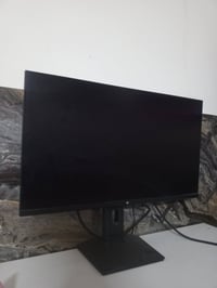 شاشة ألعاب • ٢٨ بوصة • ٤K ٢١٠ فريم