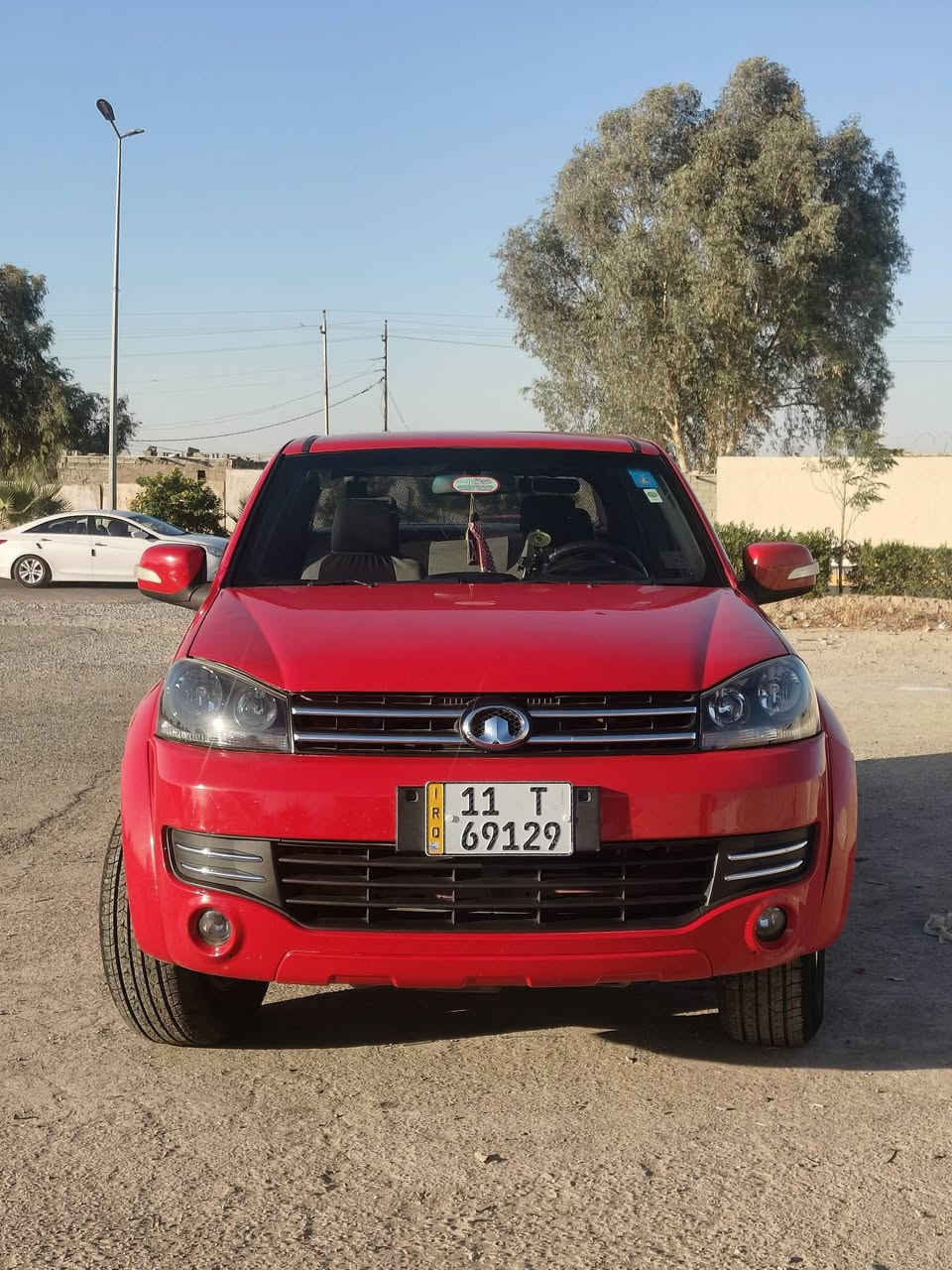 موديل :2020    الرقم : بغداد الماني مشروع وطني
جديده بمعنا لكلمه 
سنويه جديده إلى 2032 
سعر  125 وبيه مجال 
سياره جديده بمعنا لكلمه مكفوله
 حداديه تبريد ثلج تواير جديده  كلشي جاهز شاشه  كامرات خلفيه 

مكان سياره : ديالى     
استفسار اتصل على رقم .***********
