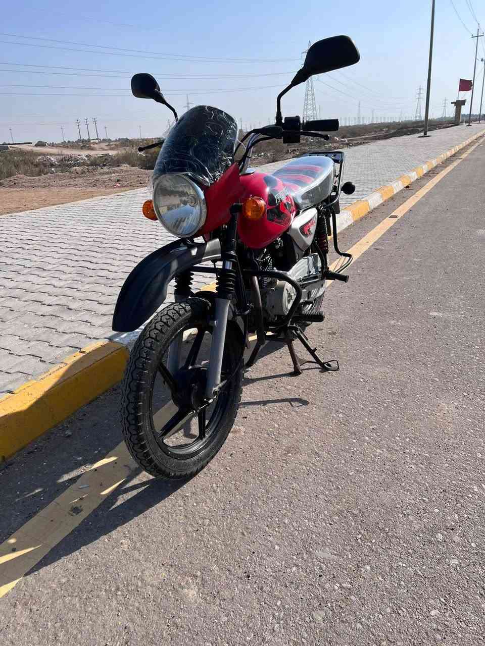 السلام عليكم دراجة بوكسر هندي موديل 19للبيع المكان واسط قضاء الحي تفاصيل أكثر اتصل ***********
