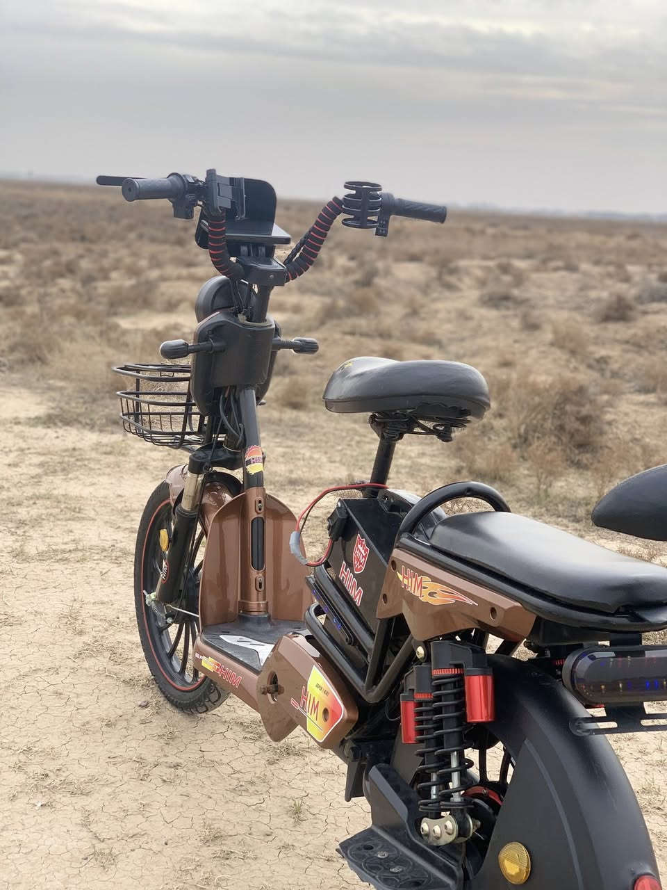 سلام عليكم 

بايسكل شحن 

للبيع 

مـوديـل   2024

حـجـم كـبـيـر 

عدد البطاريات 4

حـجـم الــمــلف 700 واط

امانة الله البايسكل اب حالة جيدة 

بعدة جديد 

سرعة  99

المكان  ديالى شمر سكوك 

رقمي 

***********
