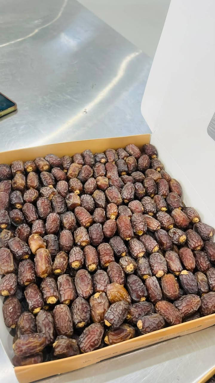 مرحبا 
متوفر تمر بريم درجة اولى حبة كبير 
وزن الكارتون ٢ كيلو 
السعر ٢٠ مع التوصيل


**إذا كنت صاحب هذا الإعلان وتريد حذفه لأي سبب، رجاءا أرسل رسالة إلى الدعم الفني**